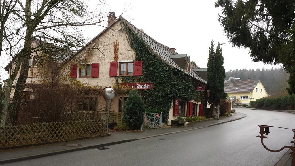 Alte Schreinerei-Auberge Harlekin Randegg Dış mekan fotoğraf