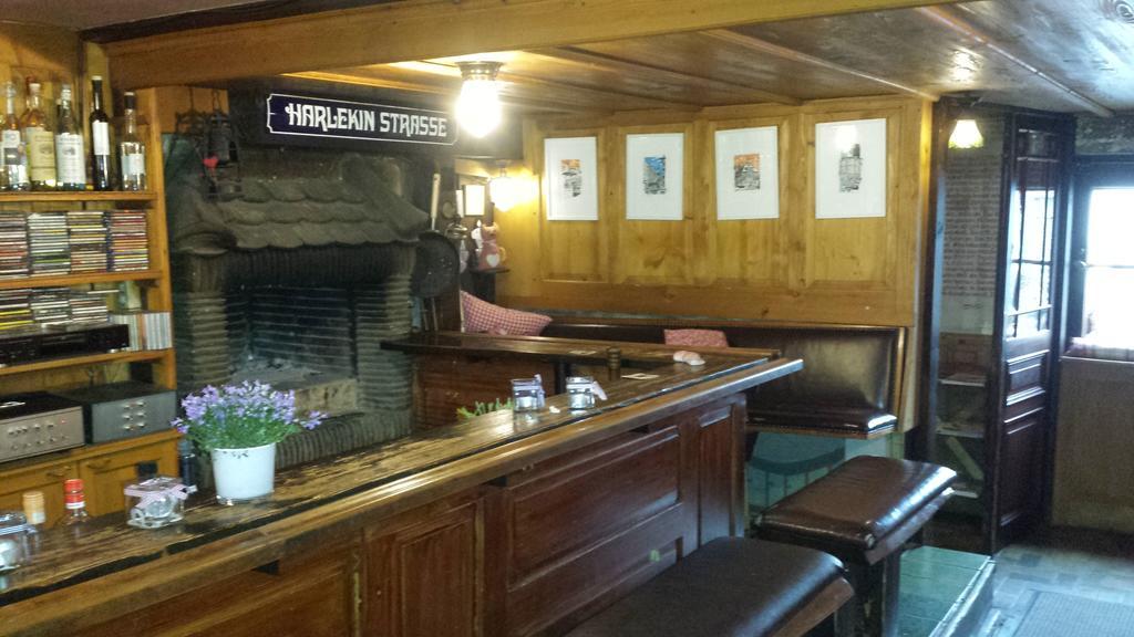 Alte Schreinerei-Auberge Harlekin Randegg Dış mekan fotoğraf