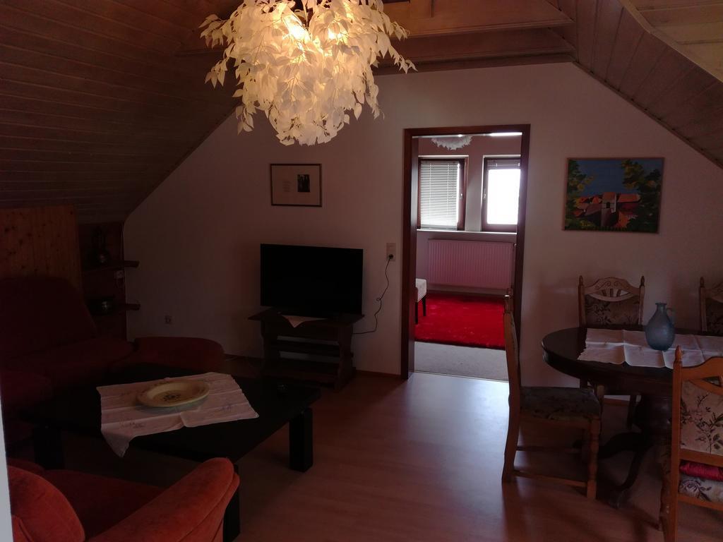 Alte Schreinerei-Auberge Harlekin Randegg Dış mekan fotoğraf